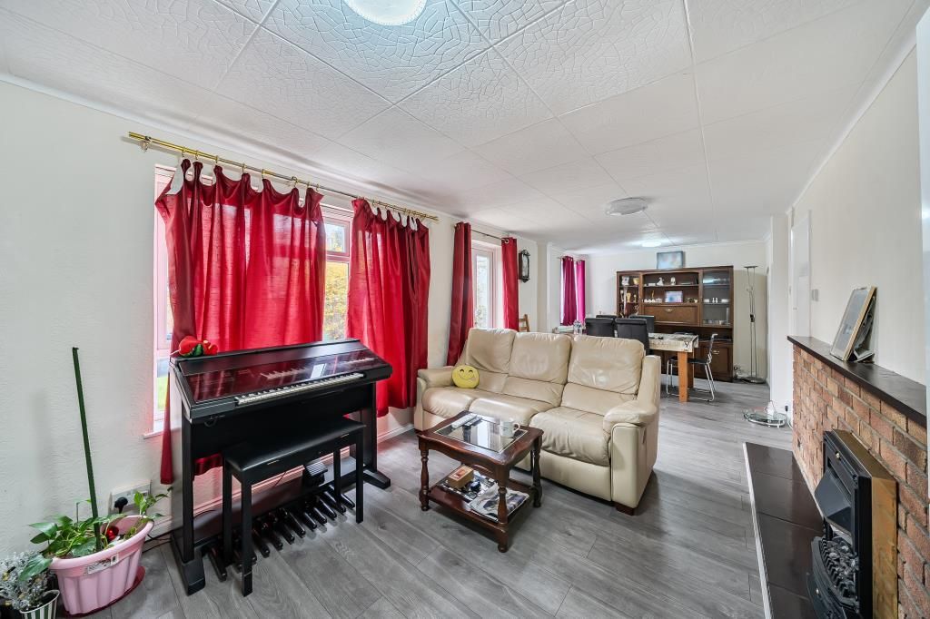 Property photo 2 of 20 Reception Room