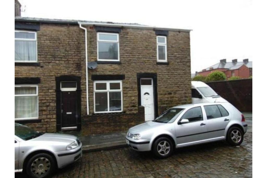 Property photo 1 of 11