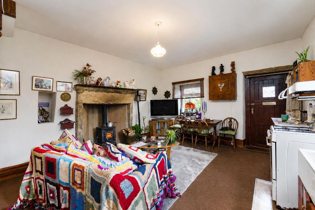 Property photo 3 of 29