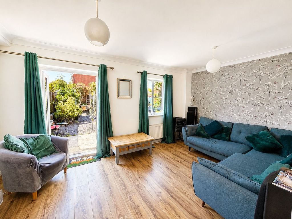 Property photo 3 of 18