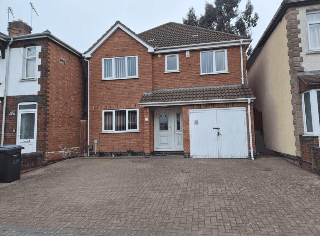 Property photo 2 of 10