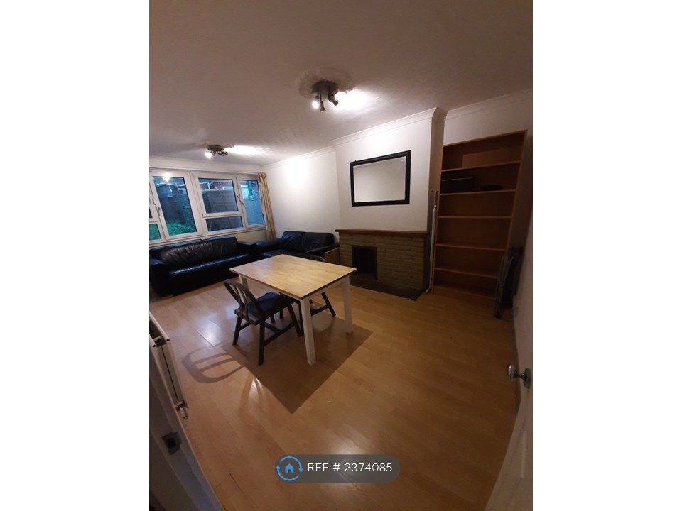 Property photo 3 of 9