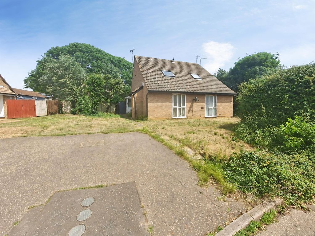 Property photo 3 of 3