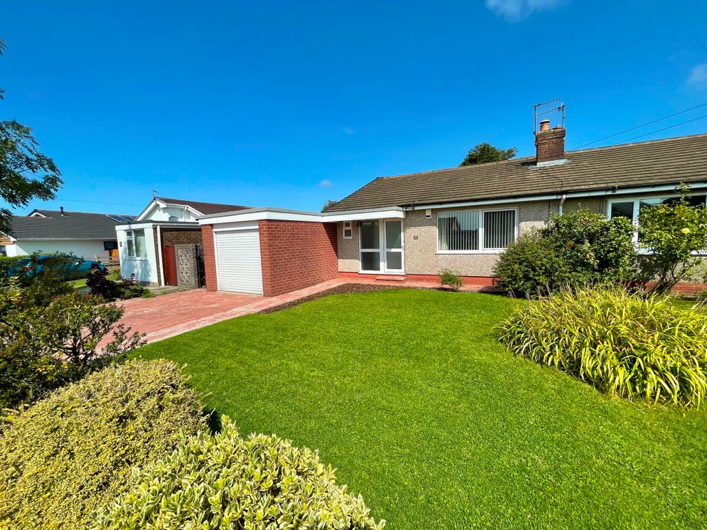Property photo 1 of 27