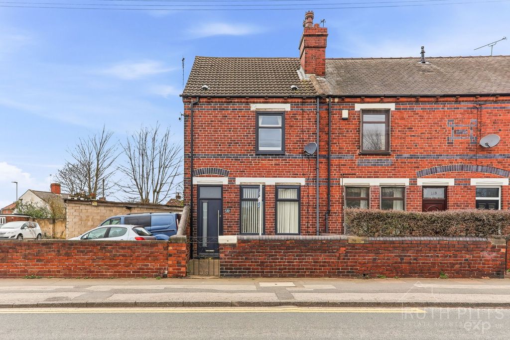 Property photo 2 of 30