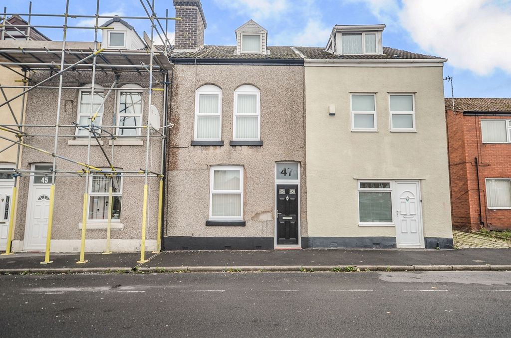 Property photo 1 of 6