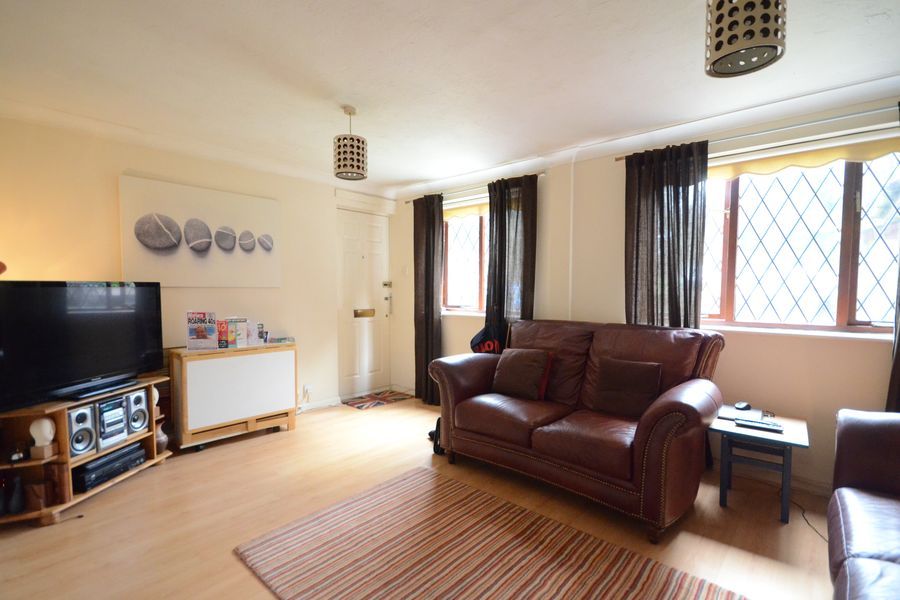 Property photo 3 of 6 Living 1_Result.Jpg