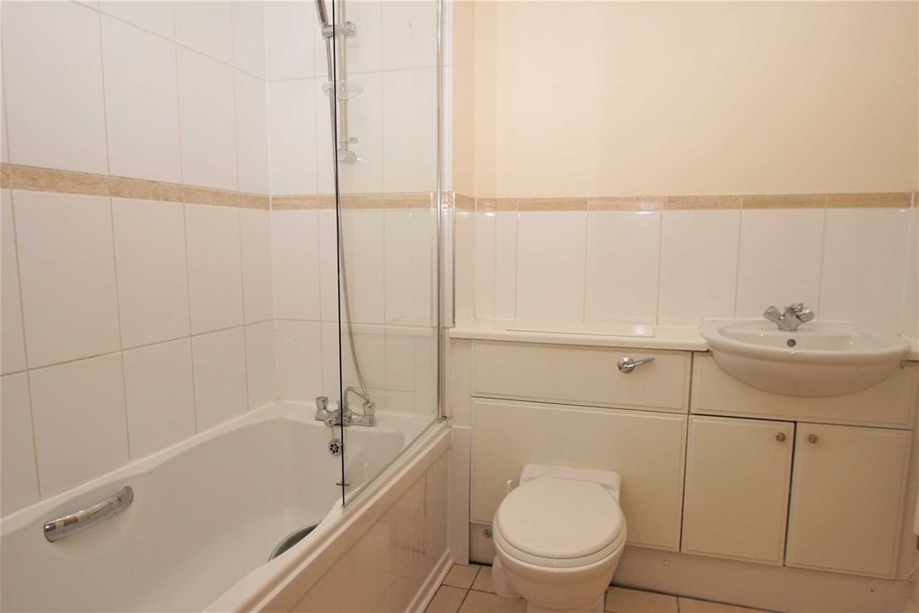 Property photo 3 of 14 Photo