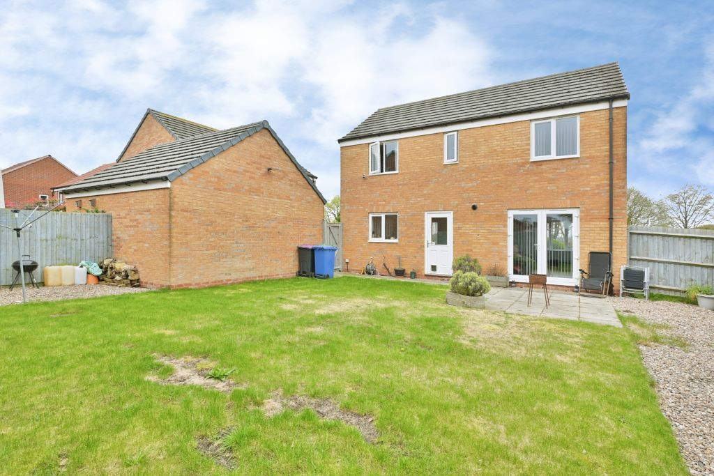 Property photo 2 of 19