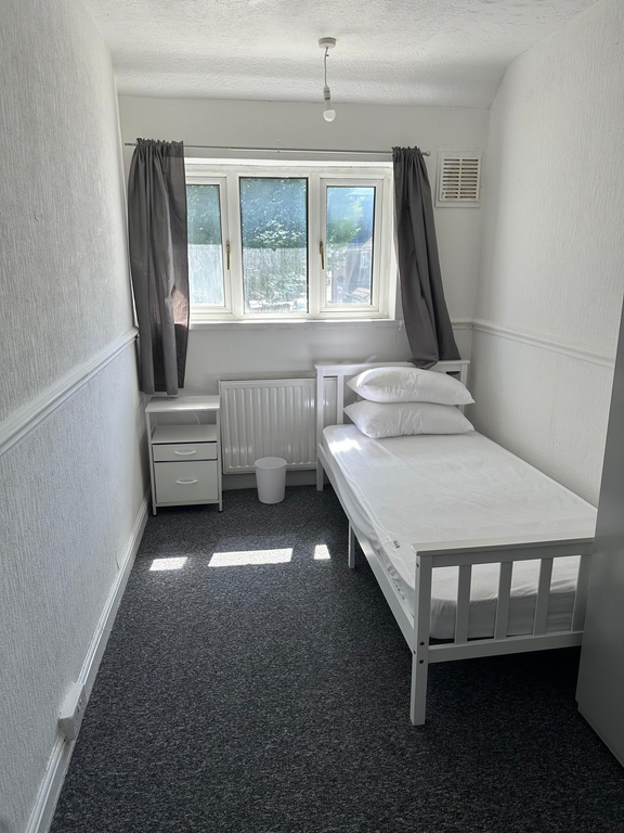 Property photo 1 of 1
