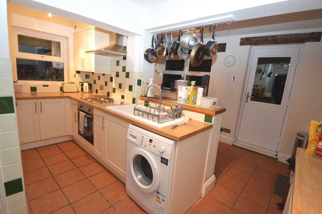Property photo 3 of 9