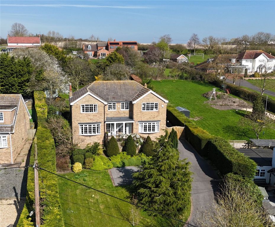 Property photo 1 of 34