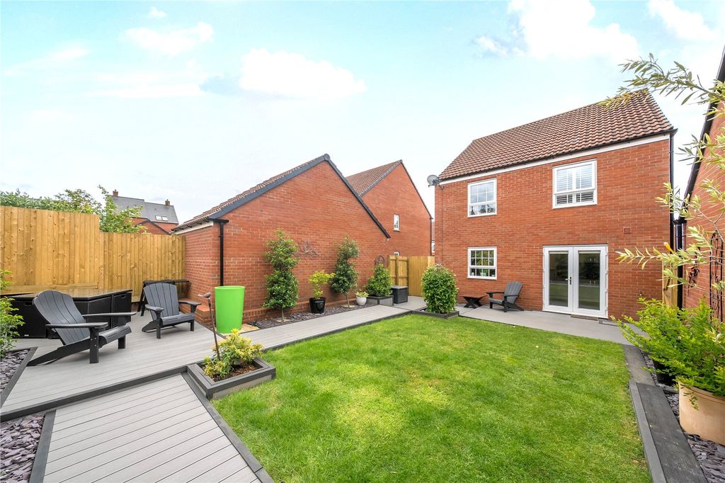 Property photo 2 of 25 Picture No. 07