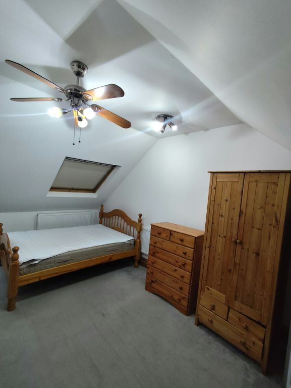 Property photo 1 of 3