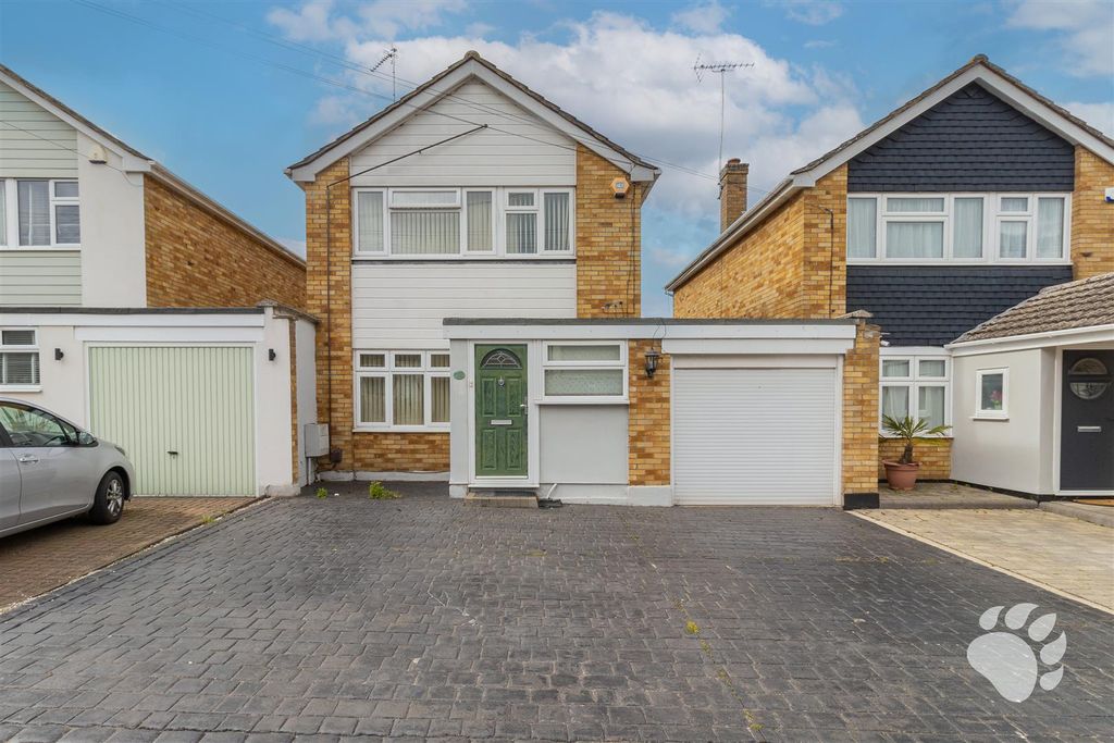 Property photo 1 of 21 Front