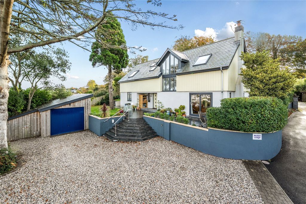 Property photo 1 of 46 Picture No. 44