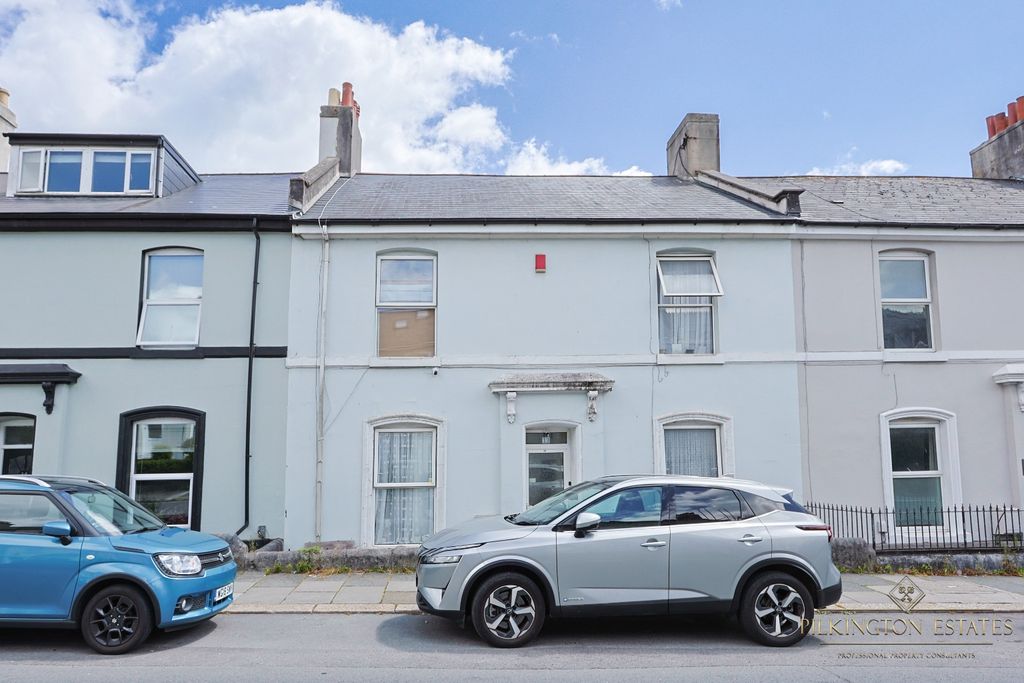 Property photo 1 of 11 4323902