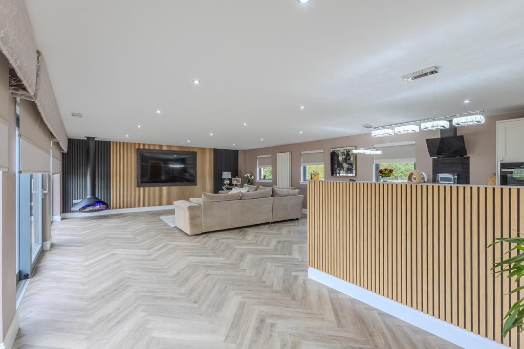 Property photo 3 of 30 Photo 3