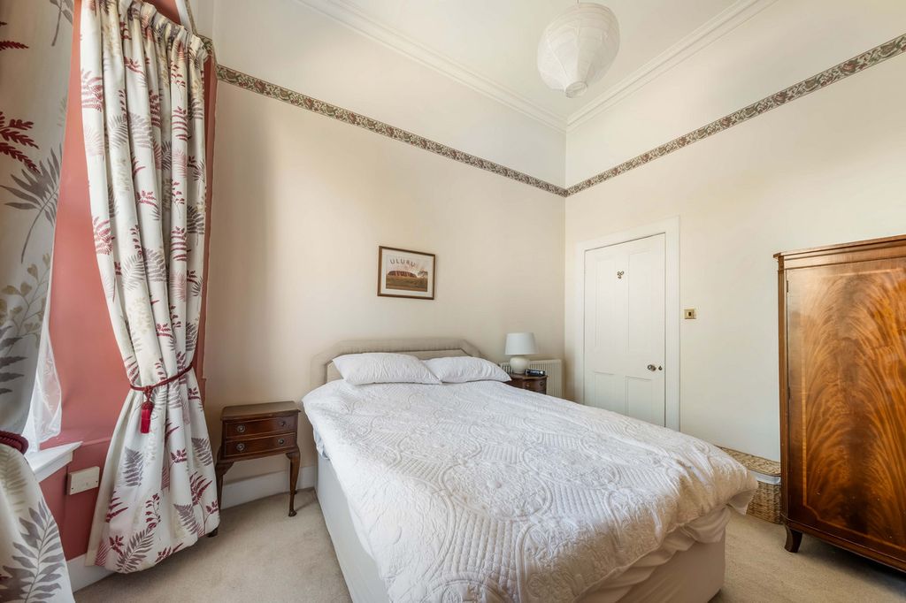 Additional image 21 of 2 bed flat for saleAlexandra Place, St Andrews, 9 KY16