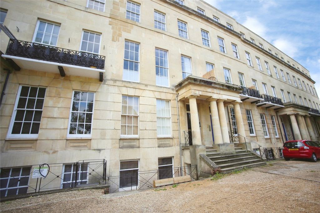 Property photo 2 of 14 Picture No. 38