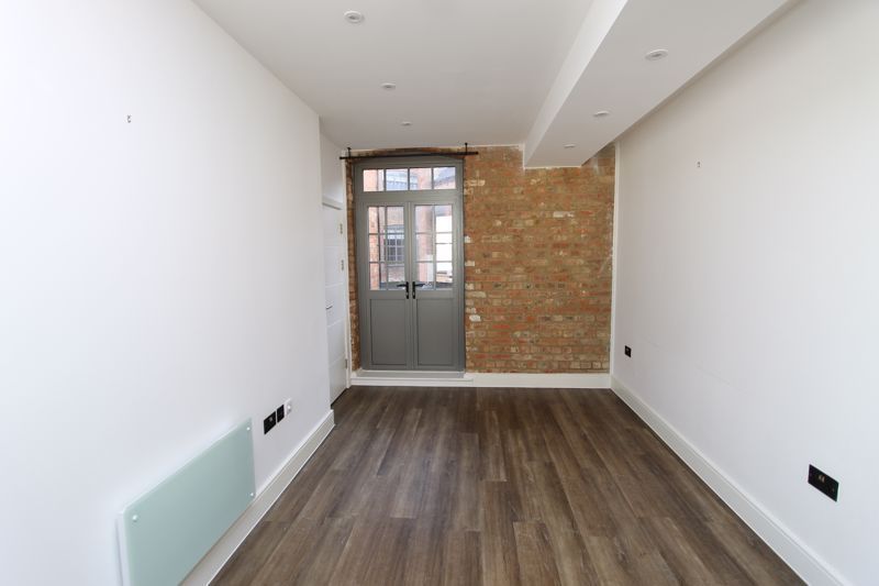 Property photo 2 of 14 Photo 14