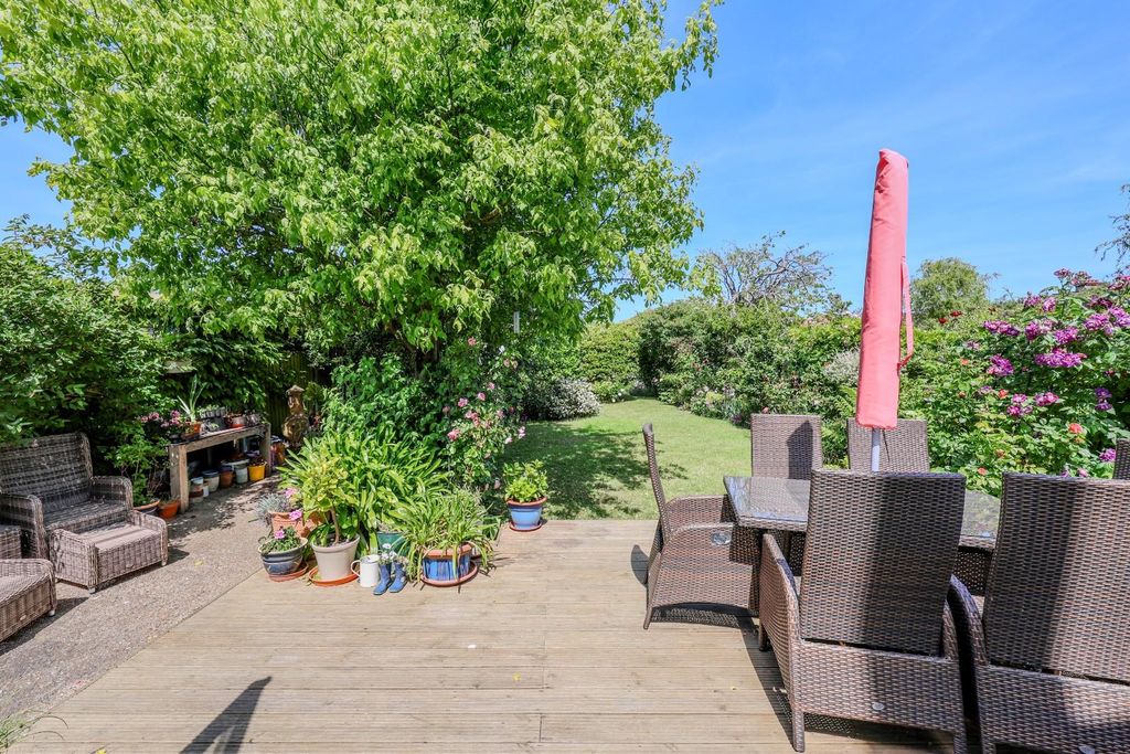 Property photo 3 of 41