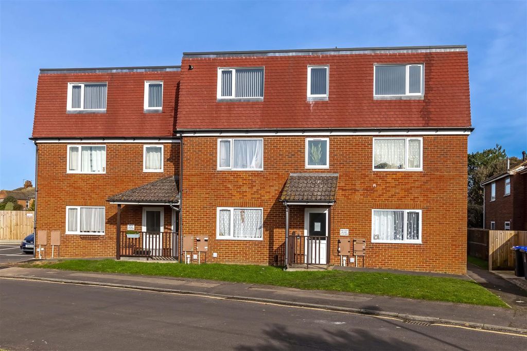 Property photo 1 of 7 Ashcroft.Jpg