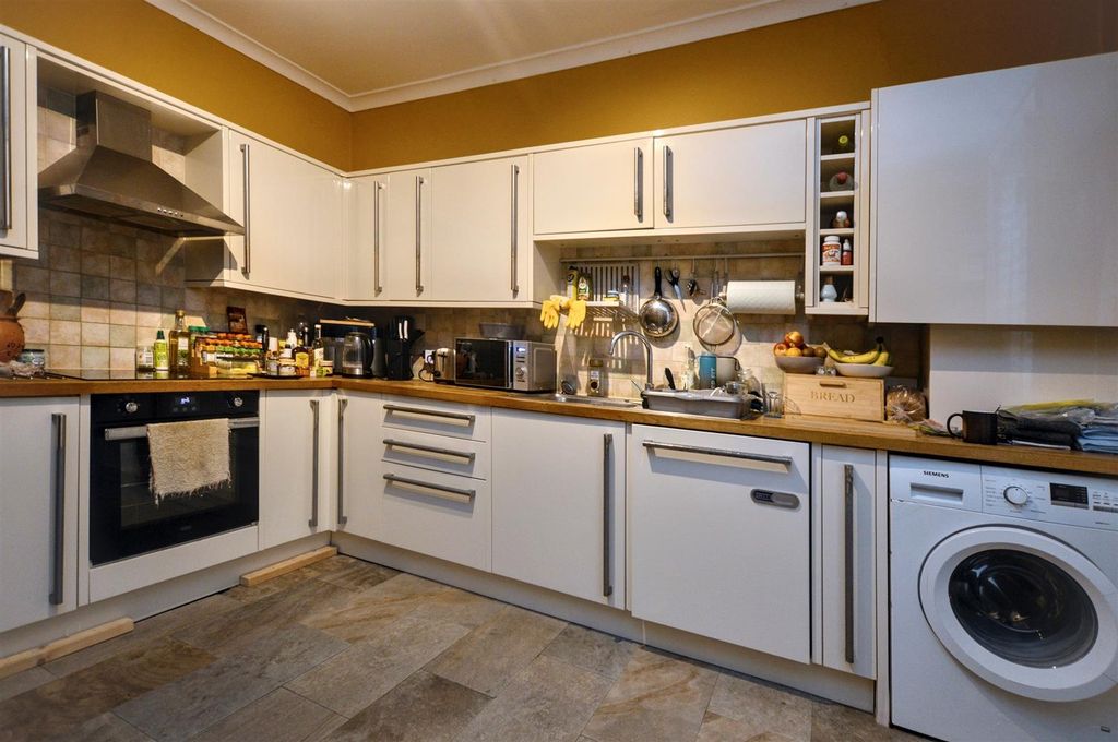 Property photo 2 of 6 Dsc_0100.Jpg