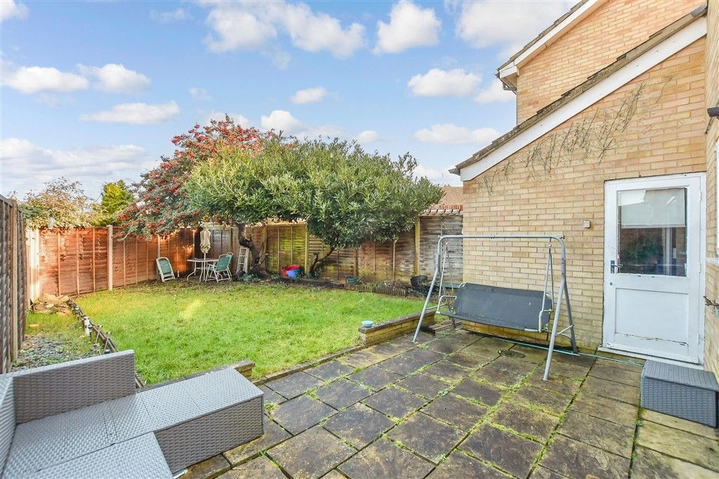 Property photo 2 of 8 Rear Garden