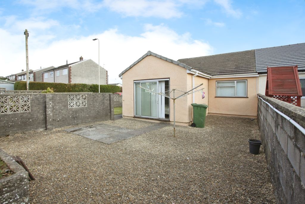 Property photo 3 of 14