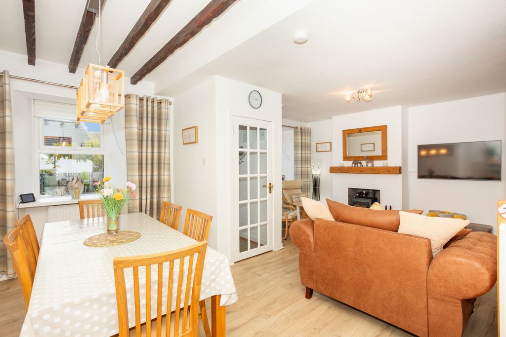 Property photo 2 of 39 Open Plan Living/Dining Space