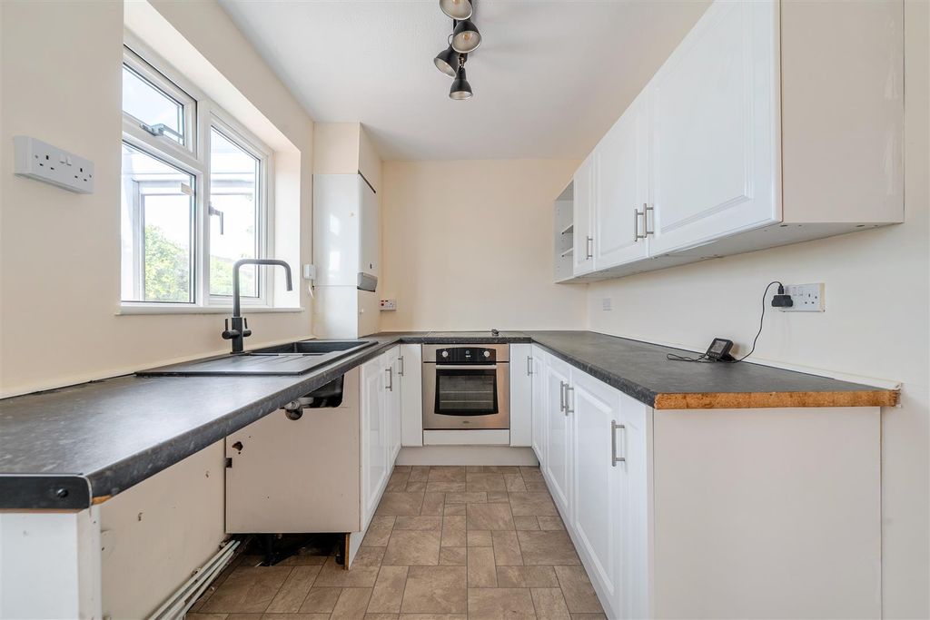 Property photo 3 of 10 18-6A4B7563B0078-1487337-19F36Bf01Ade4-18-18.Jpg