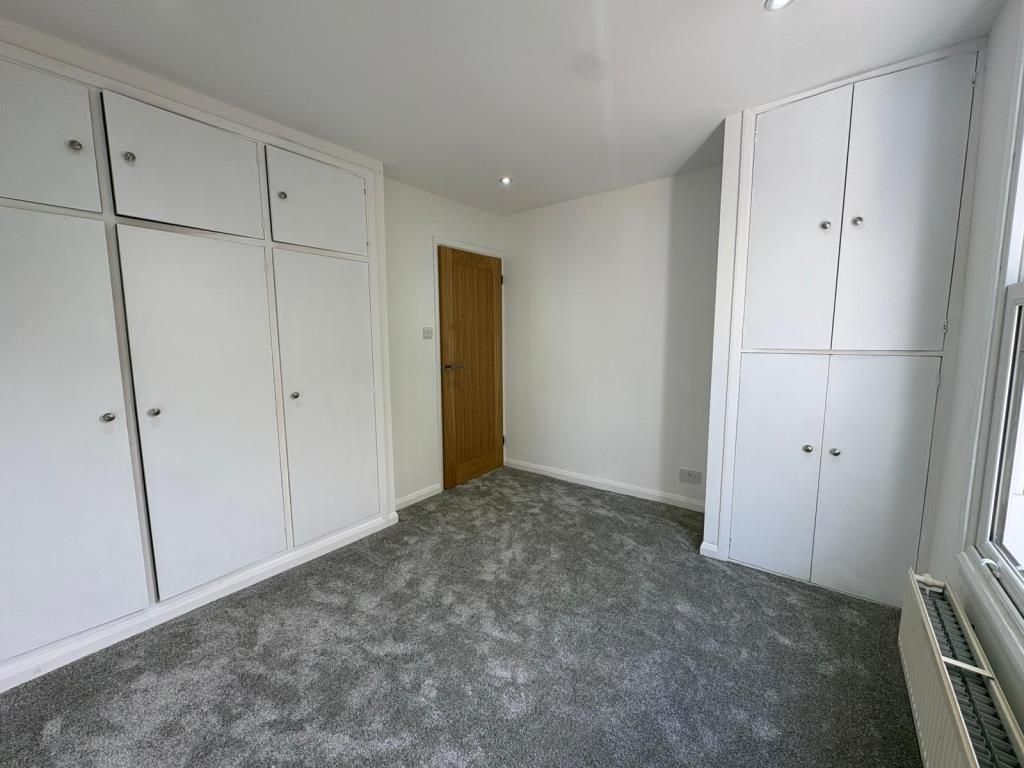 Property photo 3 of 7 Bedroom