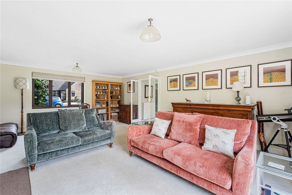Property photo 2 of 19 Picture No. 10