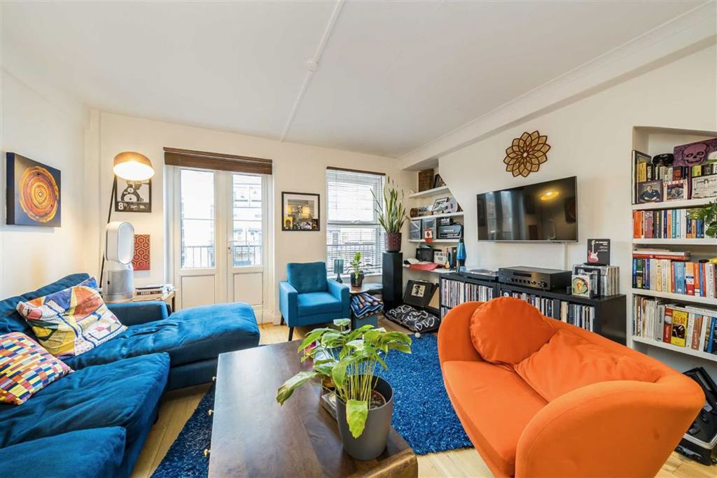 Property photo 2 of 7