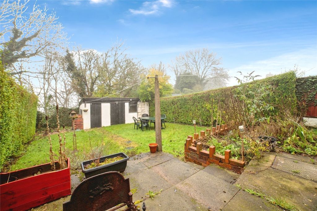 Property photo 3 of 33 Picture No. 07