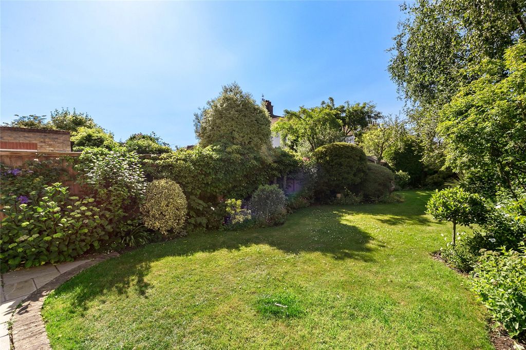 Property photo 2 of 10 Picture No. 39