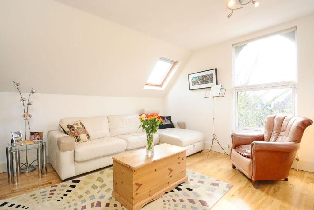 Property photo 3 of 7