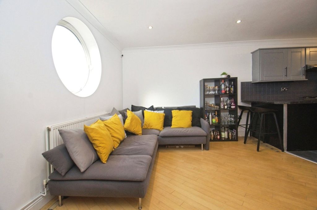 Property photo 3 of 17 Living Area