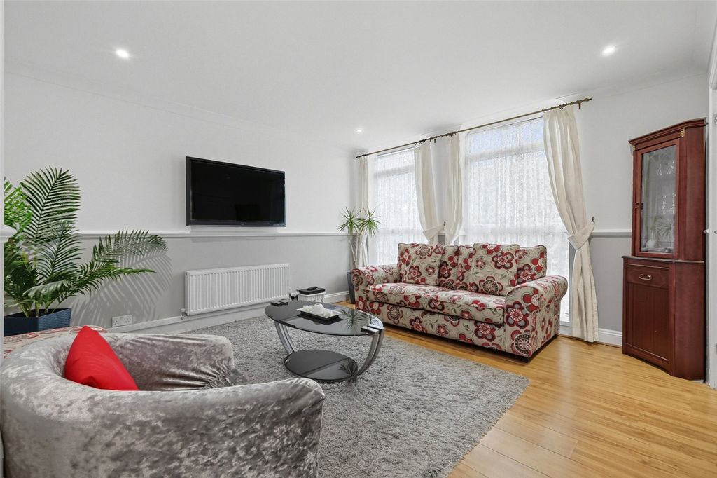 Property photo 2 of 21 Picture No. 07