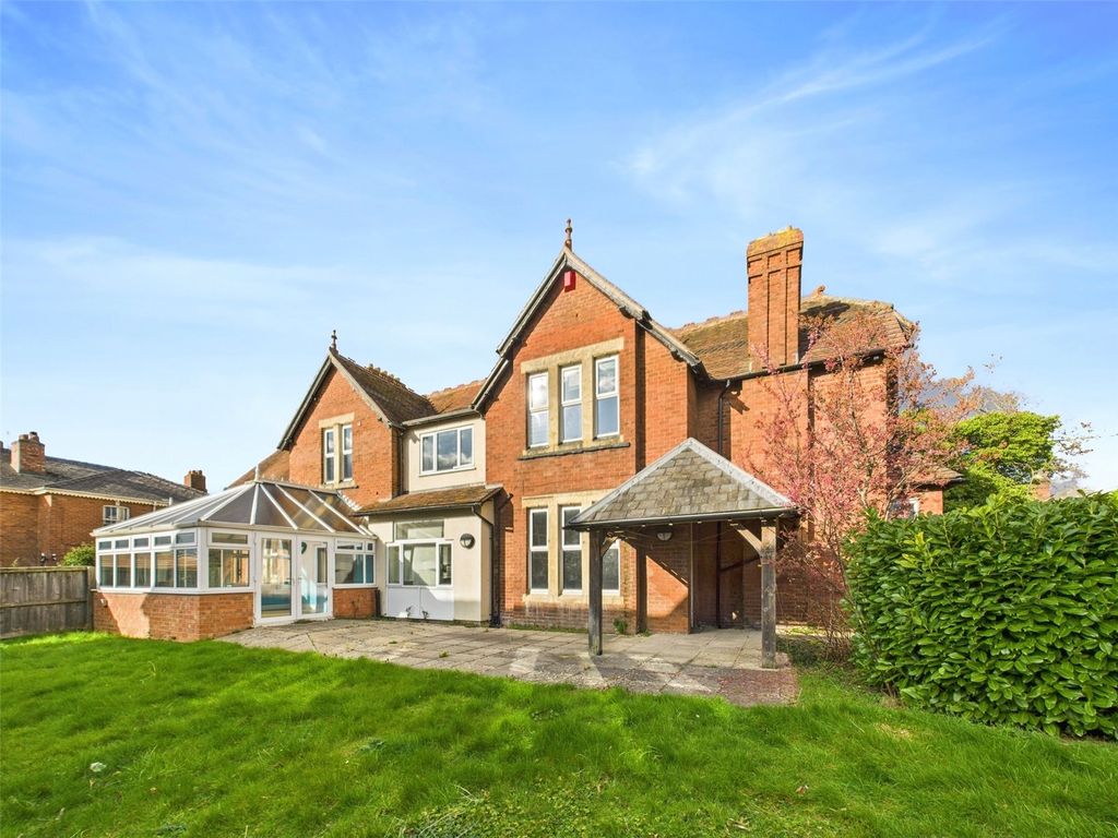 Property photo 1 of 19 Picture No. 07