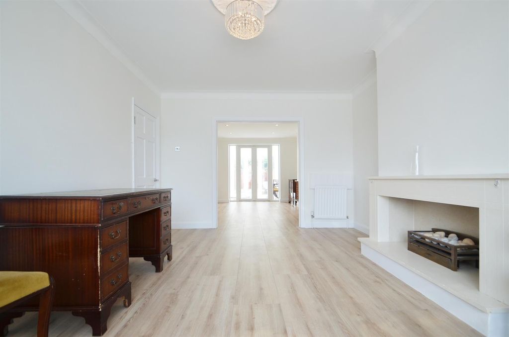 Property photo 3 of 13 Dsc_1123.Jpg