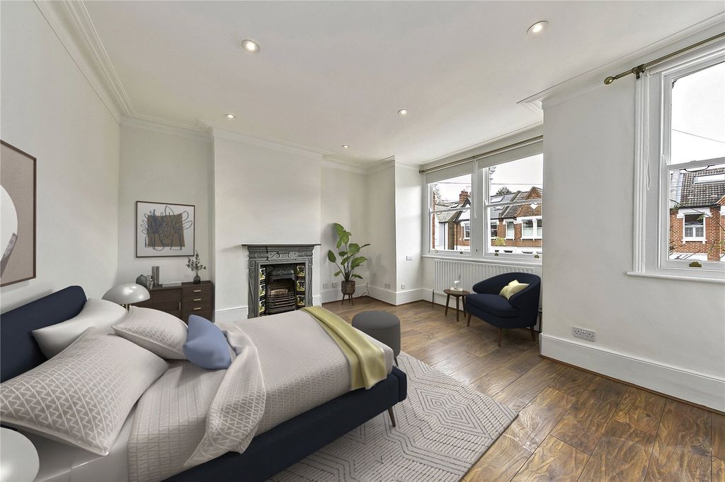 Property photo 3 of 17 Picture No. 26