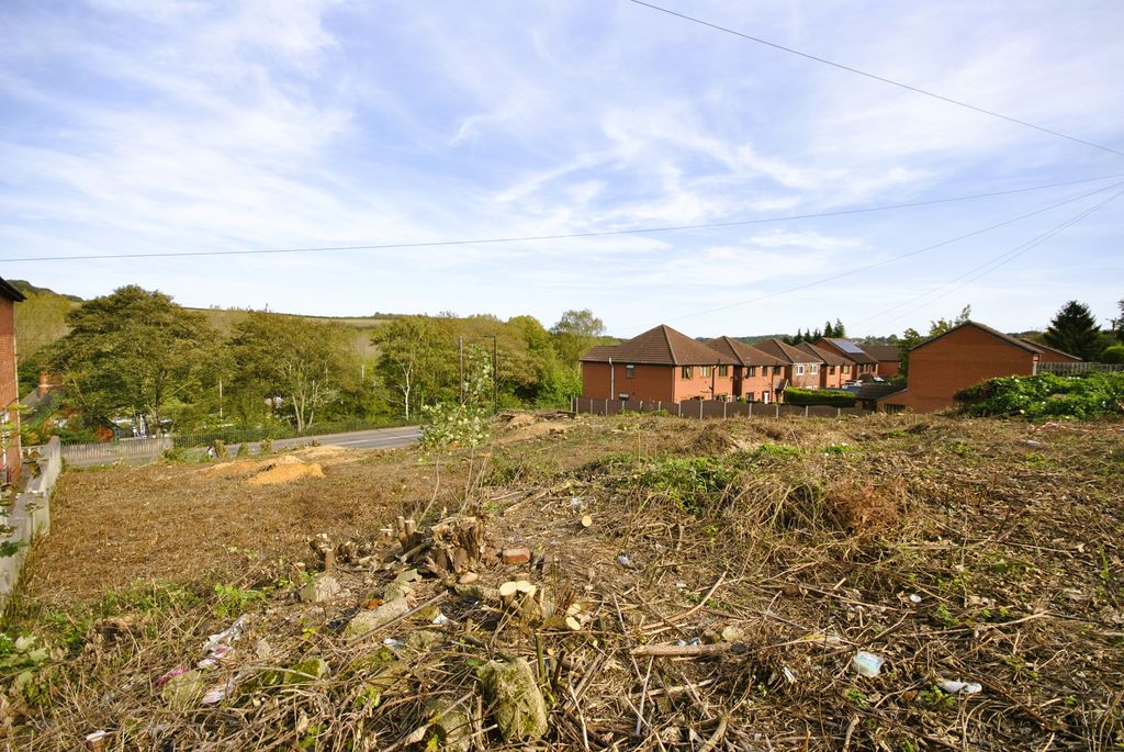 Property photo 1 of 11