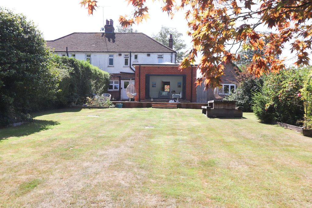 Property photo 3 of 24