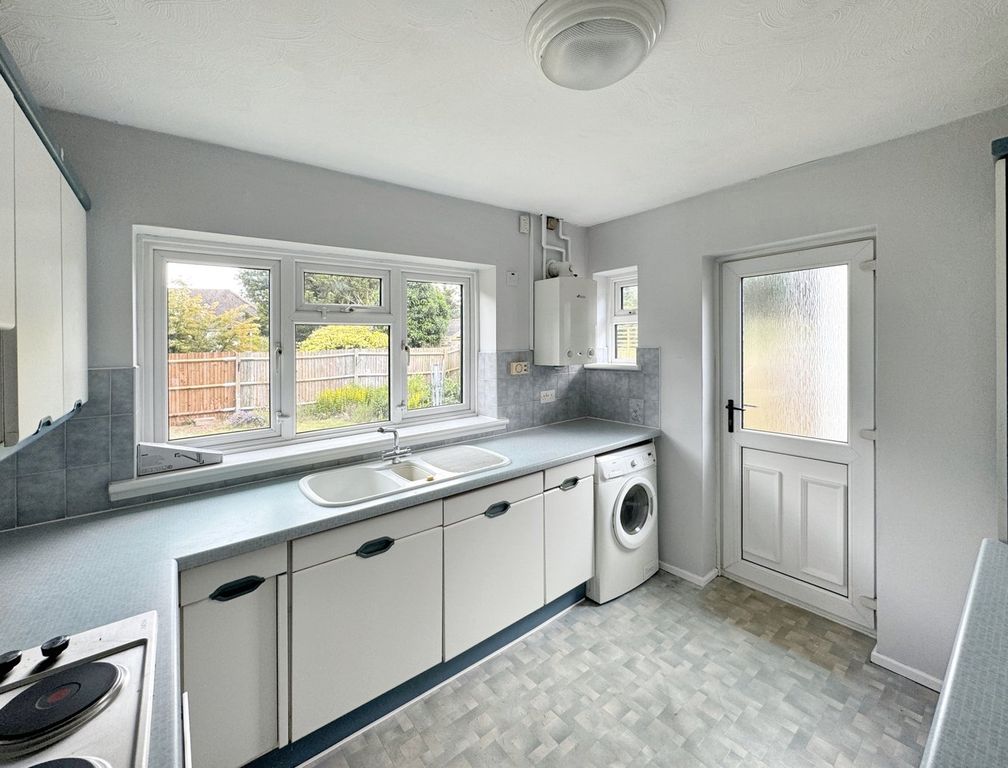 Property photo 3 of 12