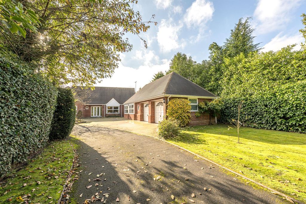 Property photo 1 of 38