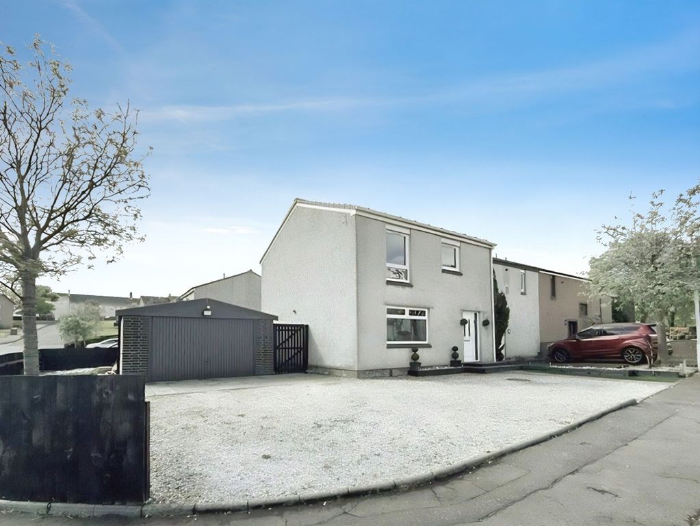 Property photo 1 of 31