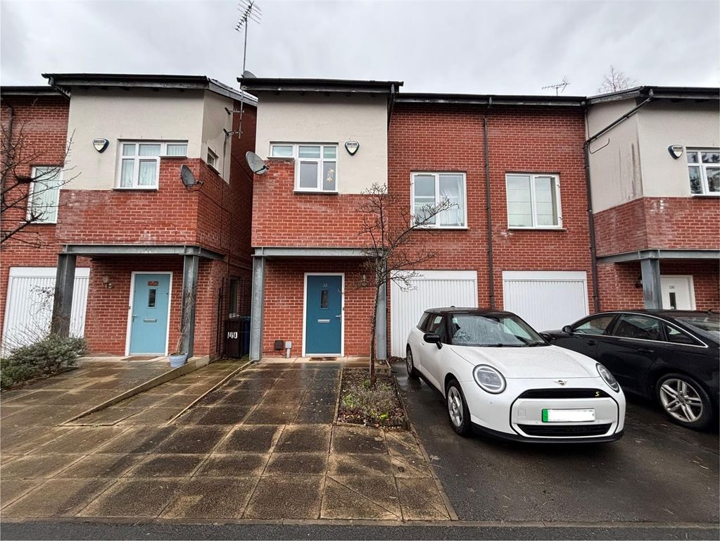 Property photo 1 of 20 External