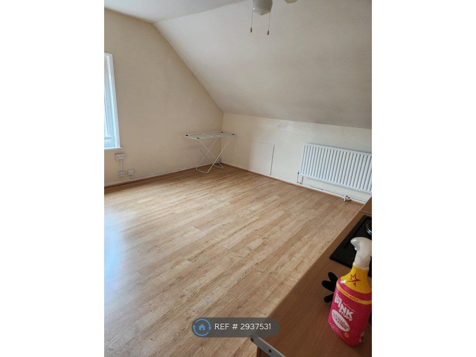 Property photo 1 of 4